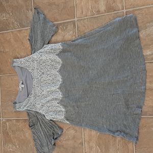 Mom Moa Cold Shoulder Top